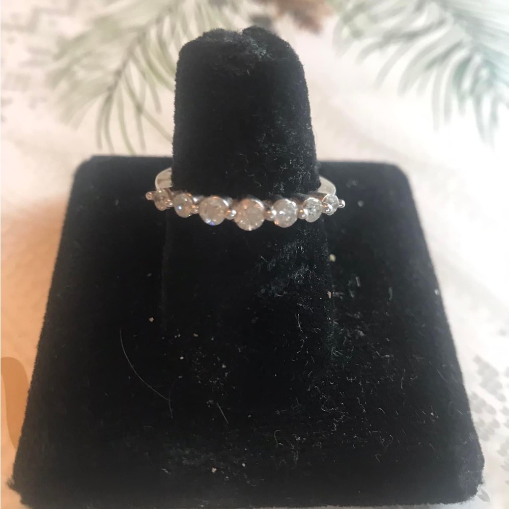 14k white gold genuine natural diamond band
